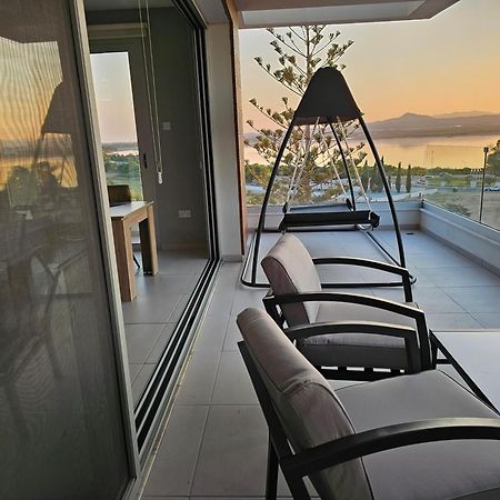 Majestic Sunset Salt Lake Views 300M From Beach ลาร์นาคา ภายนอก รูปภาพ