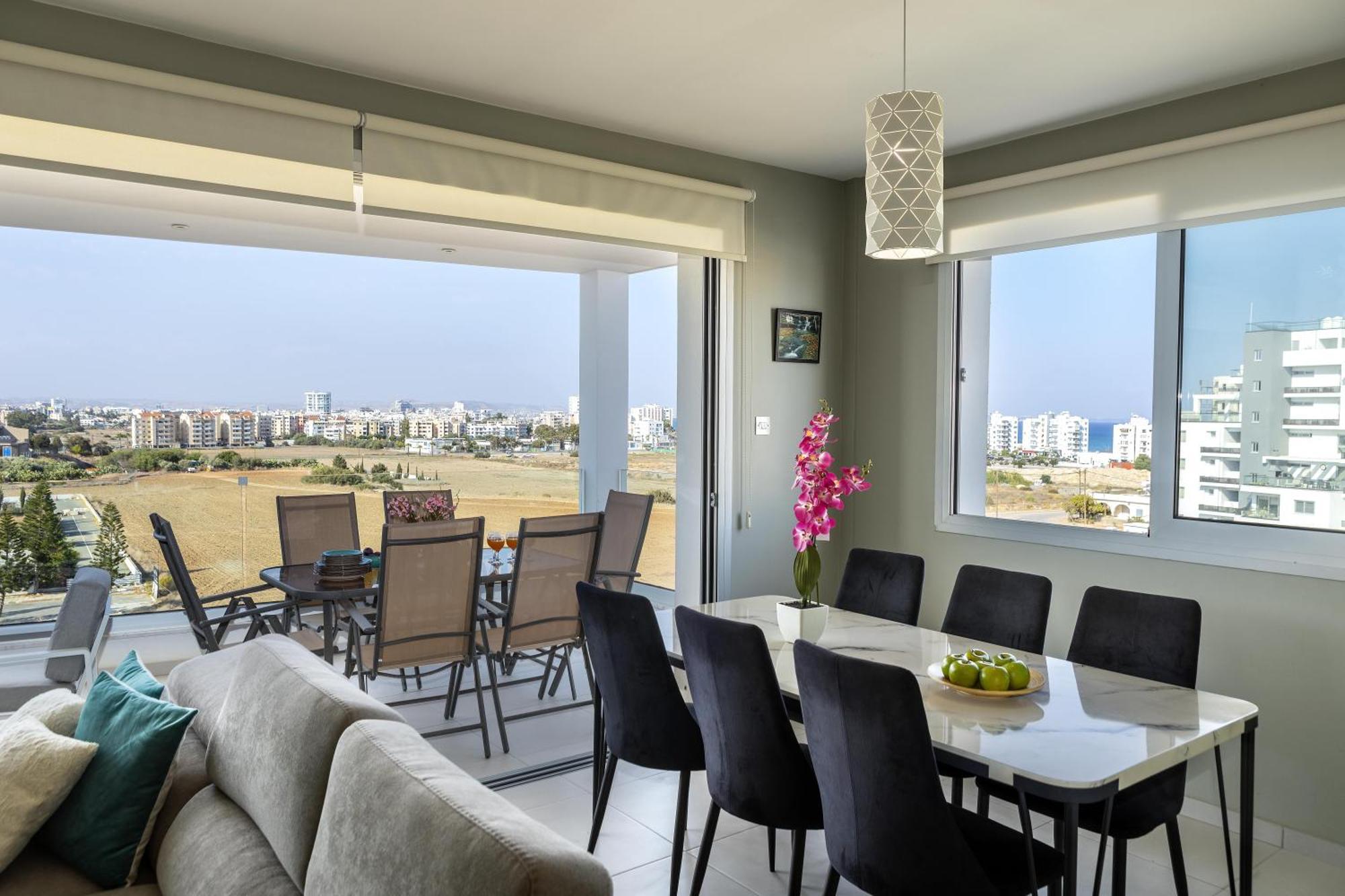 Majestic Sunset Salt Lake Views 300M From Beach ลาร์นาคา ภายนอก รูปภาพ